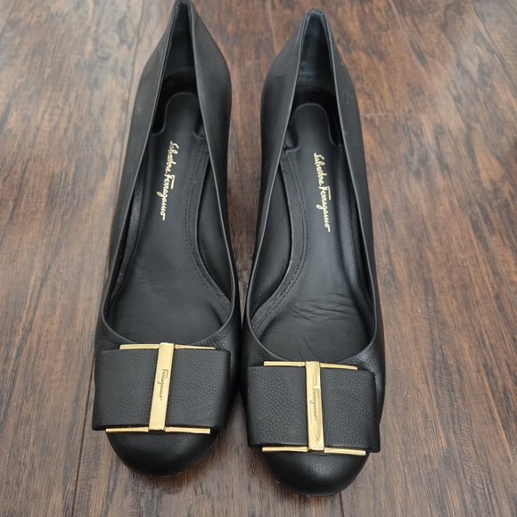 Salvatore Ferragamo Black Leather Heels with Gold Accents - Picture 2 of 10